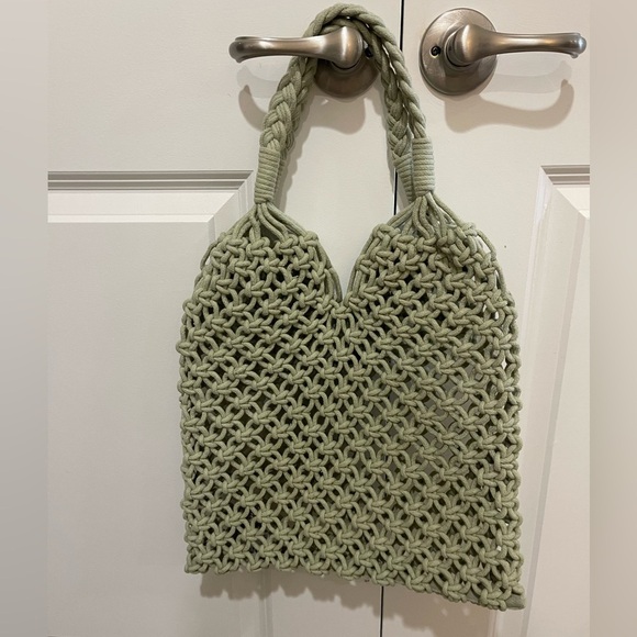 J. Crew Handbags - J.Crew NWT Cadiz hand knotted rope tote 💯% cotton